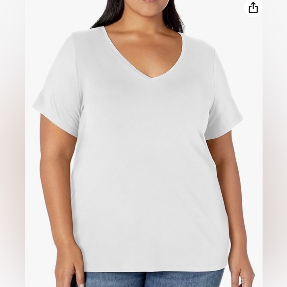 Amazon Essentials Plus Size Short-Sleeve V-Neck T-Shirt